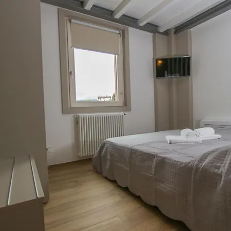 Lägenhetshotell Monte Di 4*
